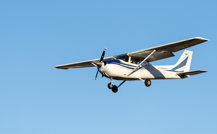 Airplane flying in sky Airplane flying in sky
